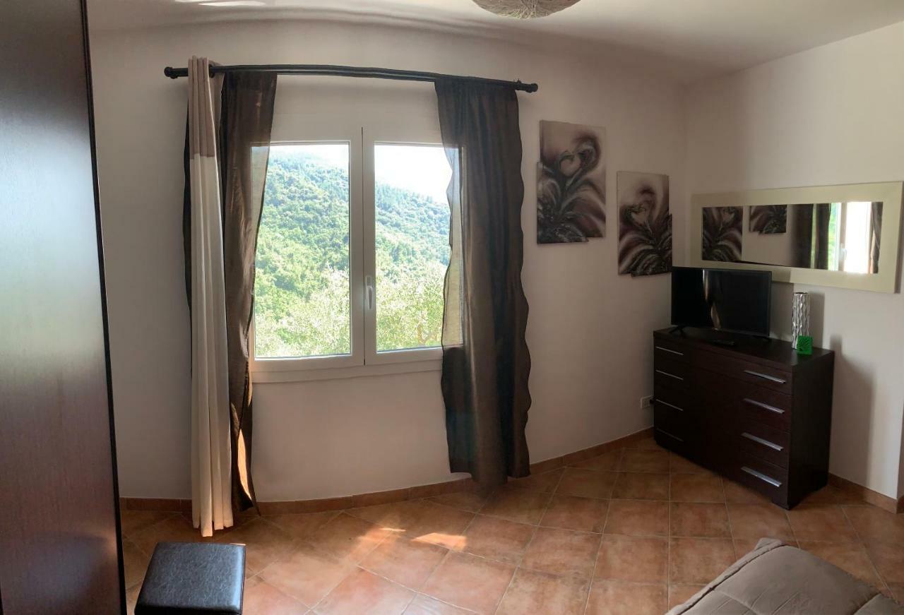 La Porta Del Sole Apartment เซบอร์กา ภายนอก รูปภาพ